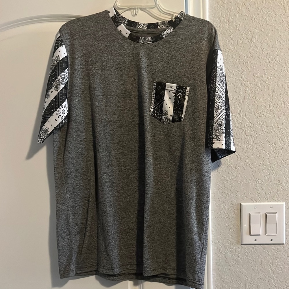 Brooklyn Tshirt L